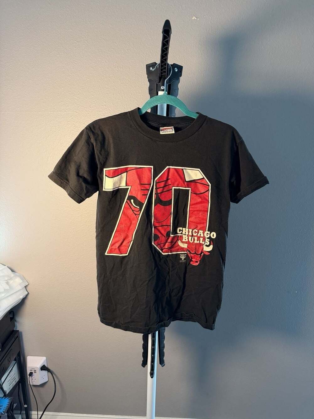 Nutmeg Mills Chicago Bulls T-Shirt Size XL 70 Wins Vintage